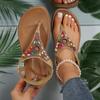 Summer new flat-bottomed pinch rhinestone sandals women