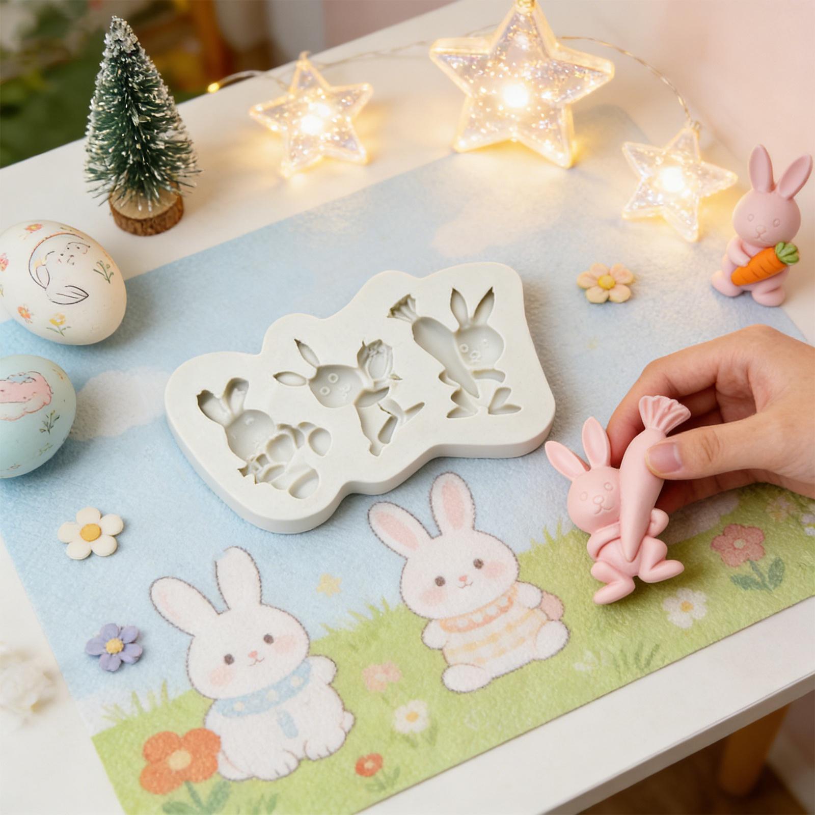 

Форма для кролика в мультяшном стиле One Size