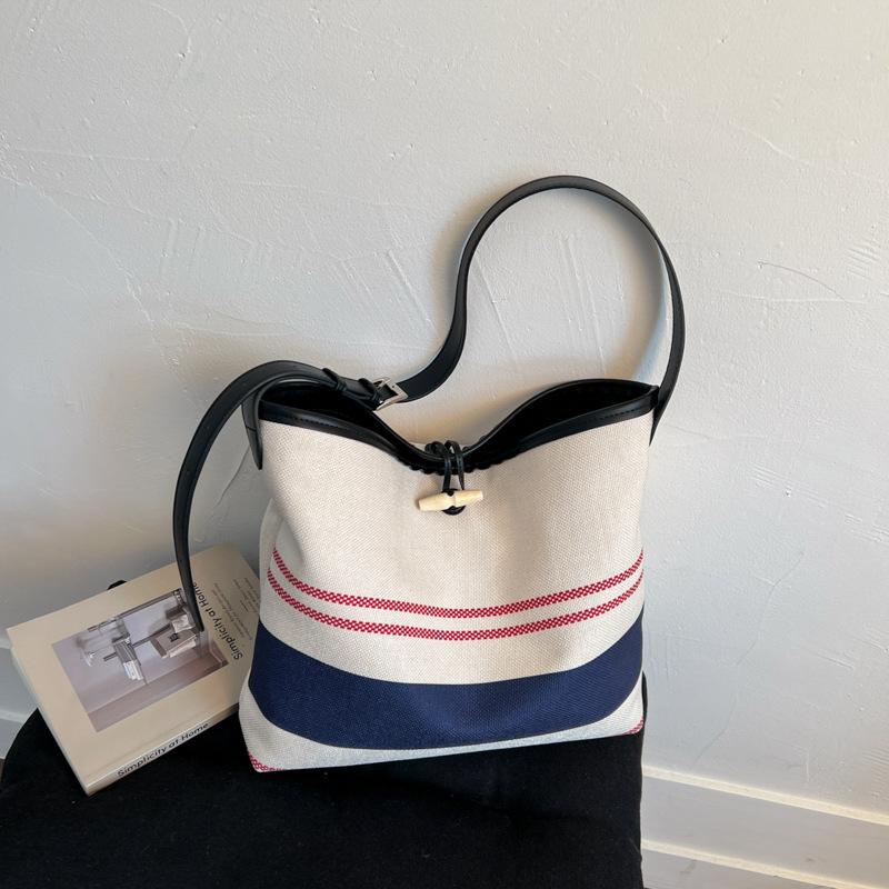 

Striped canvas bag women s large-capacity new summer versatile shoulder messenger bag college student tote bag