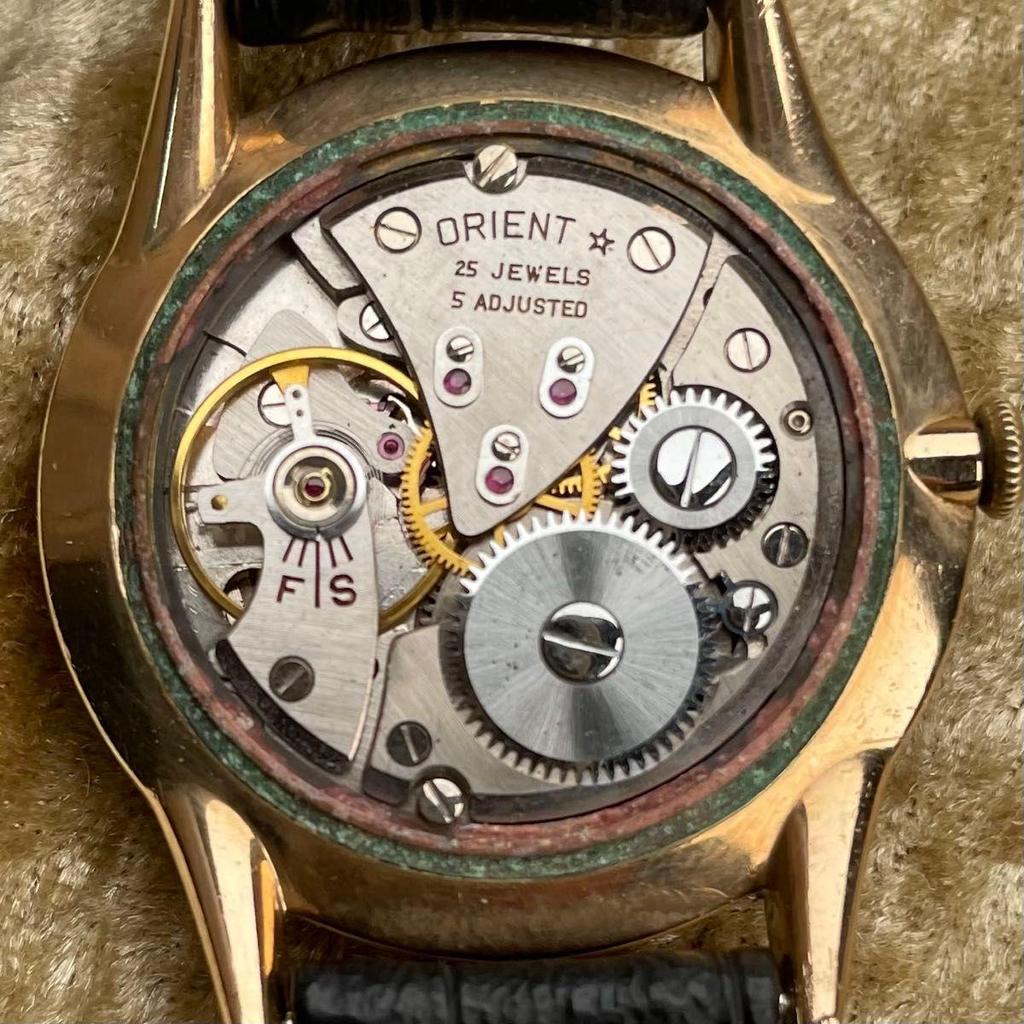 Used Vintage Overhauled Grand Prix Orient Calendar S84063 Hand-wound 25 stones 5ADJUSTED 14K gold-plated record dial