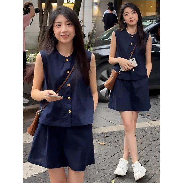Women's 2026 Summer Sleeveless Vest Suit: Chic, Slimming, Fashionable Two-Piece Set