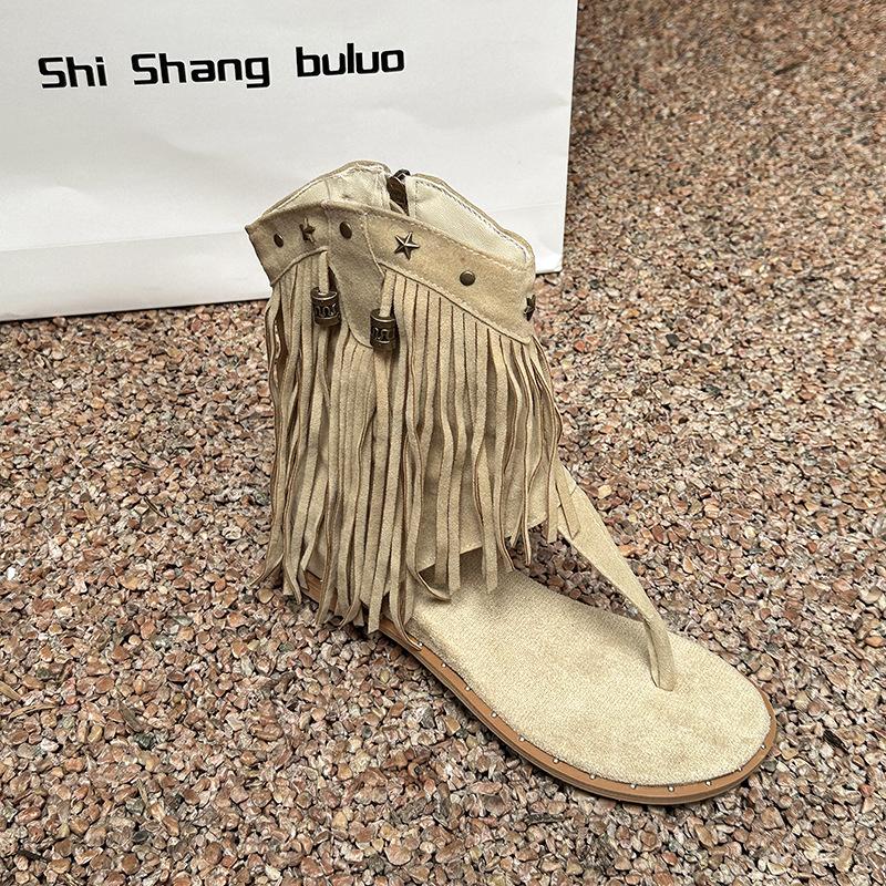 

Крутые ботинки на толстой подошве и танкетке с римскими заклепками и бахромой, женские летние 2025, новая модная богемная обувь 40 хаки