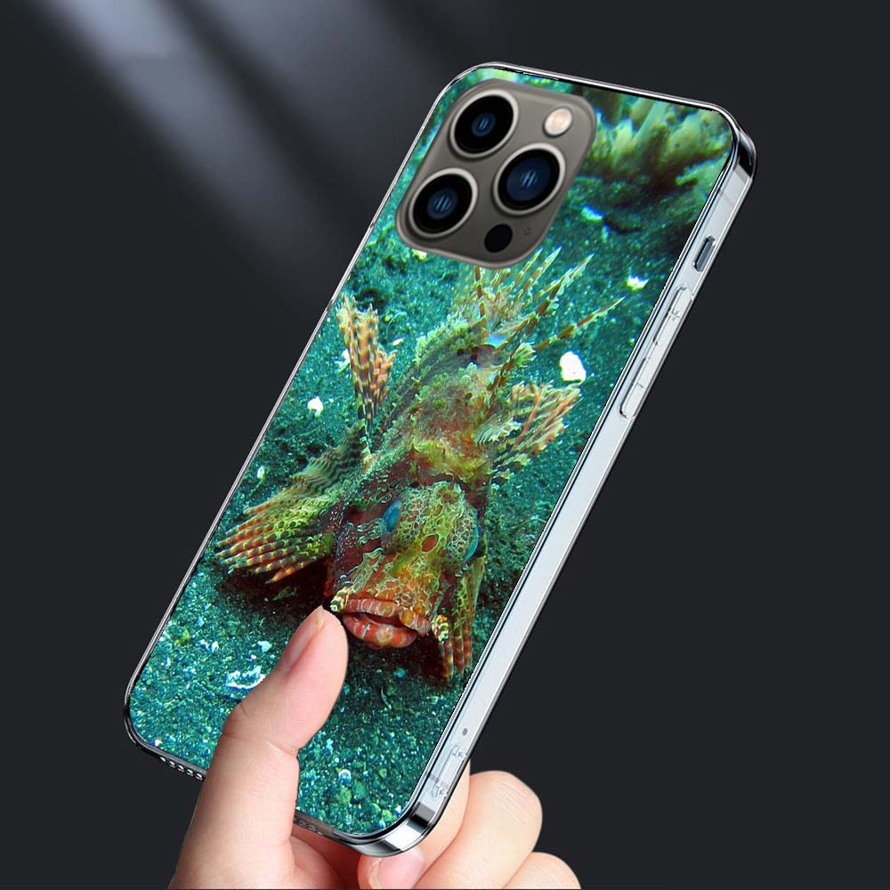 

Clown Fish in the Sea or Ocean Phone Case For Iphone 16E 15 Pro 14 Plus 17E 16 17 Pro Max Air 11 12 13 Mini Shockproof Capa C iPhone 17 AIR
