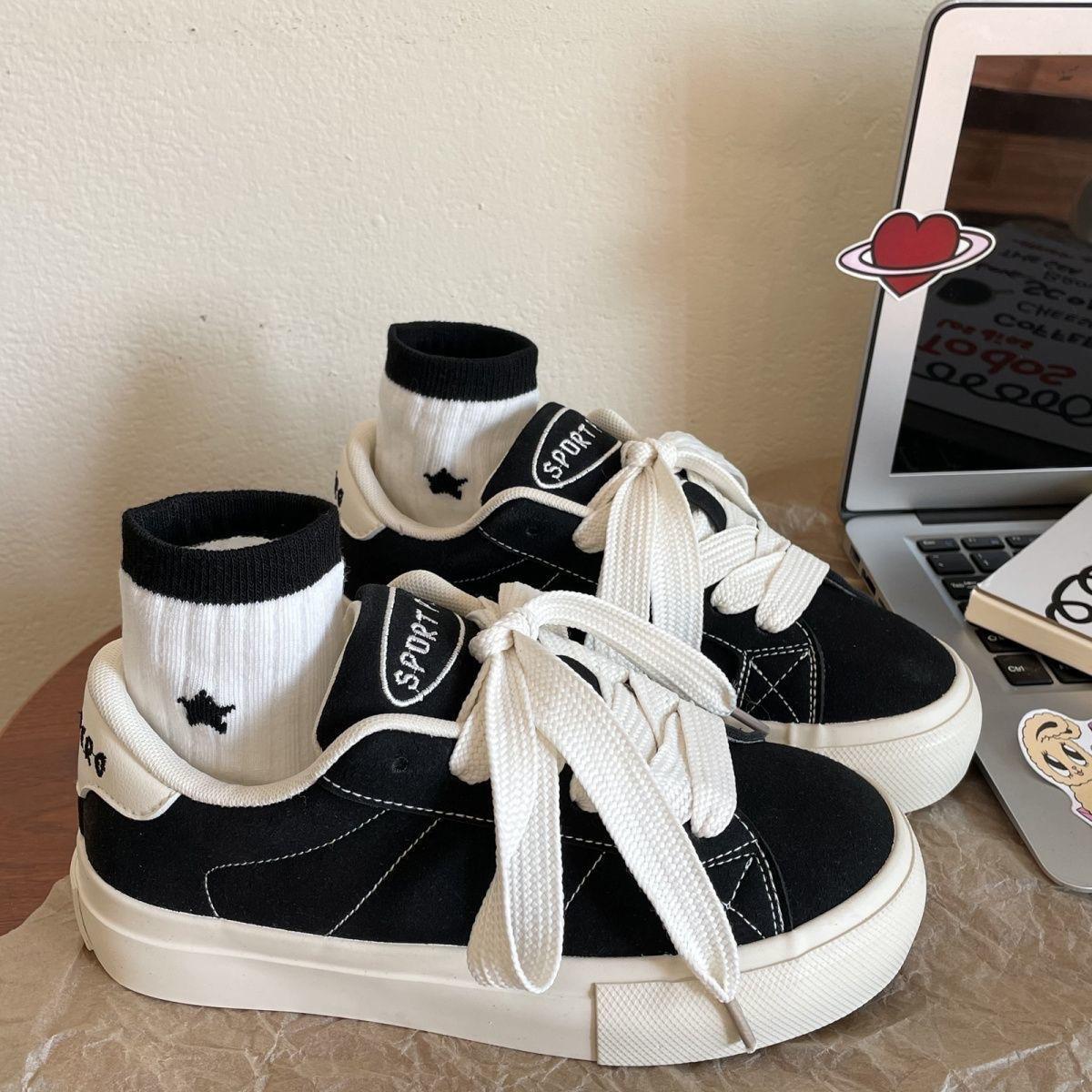 

Стиль кампуса супер-пупер японский ретро бордовый стиль уличная осенняя обувь женская универсальная низкая повседневная обувь 39 чёрный