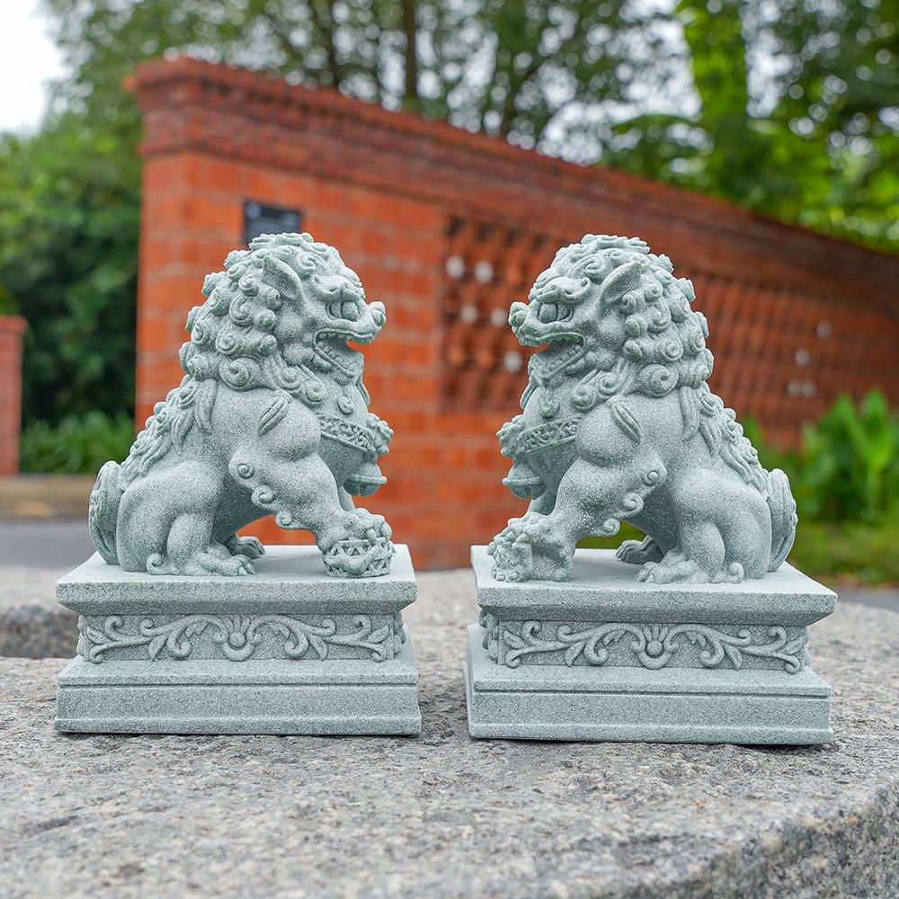 Chinese small stone lion ornaments miniature scene attracting wealth national style ornaments green sandstone desktop ornaments