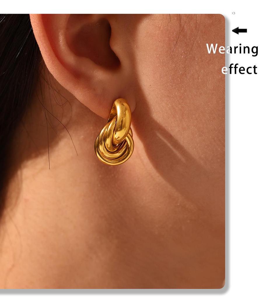 Qiong Yao Fashion 18K Gold-Plated Circle Line Ear Studs - Niche Design, Light Luxury Stainless Steel for Women