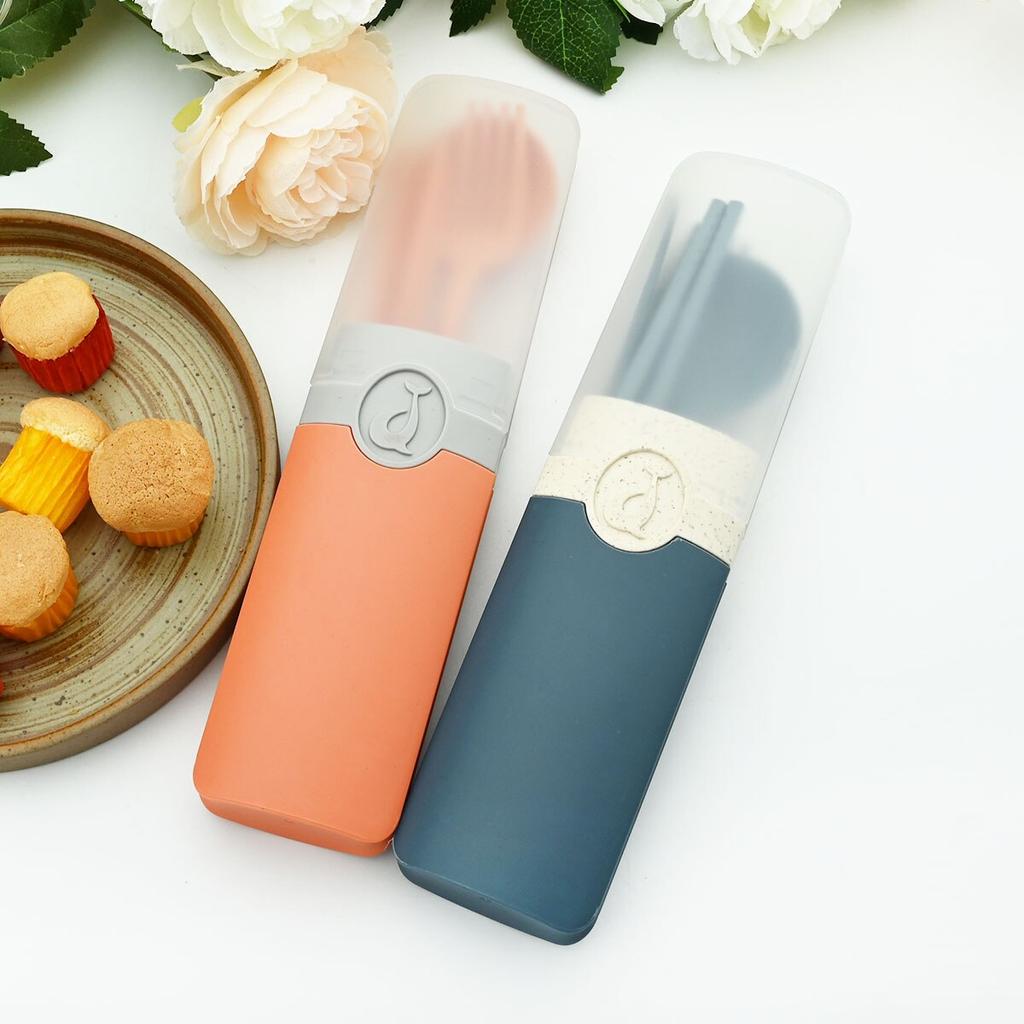 Fargerikt, bærbart hvetebestikksett Knivgaffelskje Spisepinner med reisebestikkboks Barnestudentbestikk servisesett