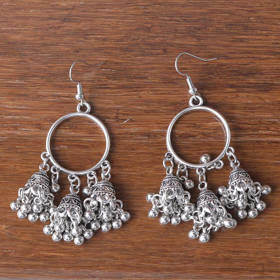 Преувеличенные ретро серьги с полым узором, высококлассные темпераментные серьги-подвески в виде круга, ушные украшения для женщин