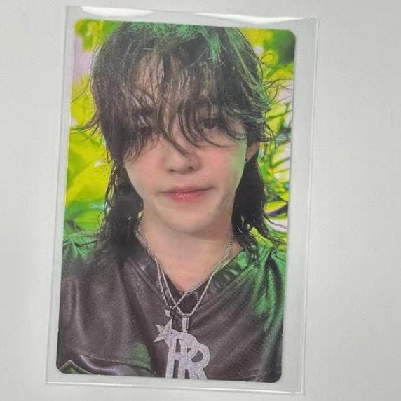 

[USED] SEVENTEEN BURSTDAY S.COUPS Weverse Rocky