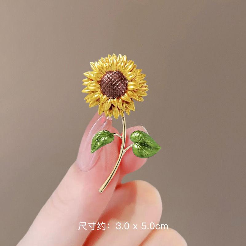 Spilla da donna con colletto a forma di corsage coreano, in lega di metallo con strass, con diamanti e cristalli, con fiore di girasole e margherita, PD1973