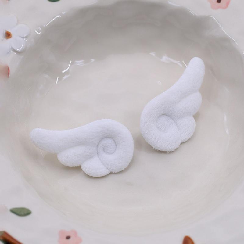 

1 пара маленьких брошей в виде крыльев ангела, в японском стиле, милый декор для одежды, Y2K, плюшевые аксессуары для сумки, шляпы