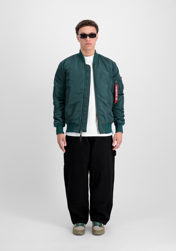 Зимняя куртка Alpha Industries MA-1 VF 59 Long (168100) Long Bomber Jacket (168100) зеленый
