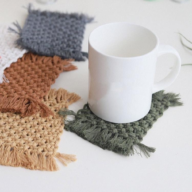 2pcs Crochet Cotton Table Pads Heat Resistant Placemats Colorful Coaster Decorative and Protective Mats for Hot Dishes