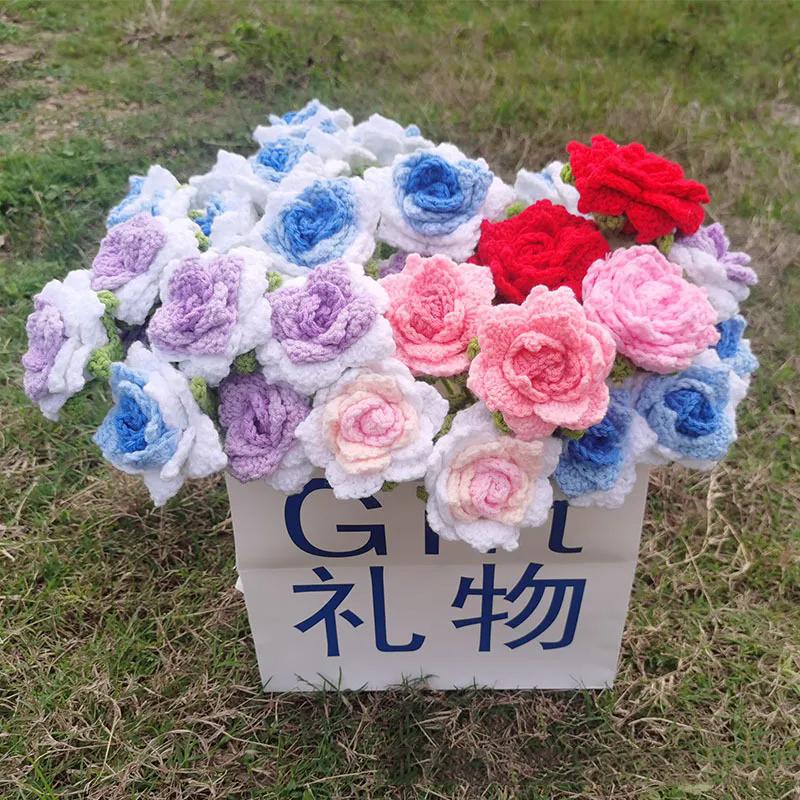 1pc Gradient Rose Artificial Flowers Mother' Day Gift Crochet Flowers DIY Homemade Bouquet Rose Crochet Woven Flower Home Decor