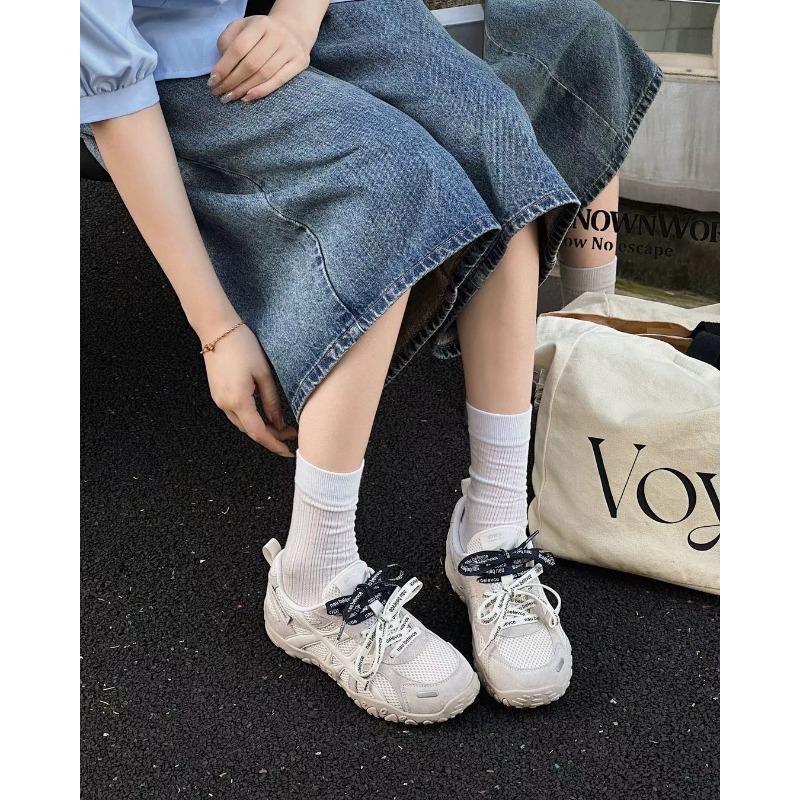 

Внутреннее увеличение высоты 2,5 см кожаные женские осенние новые туфли женская платформа спорт и отдых 40 белый