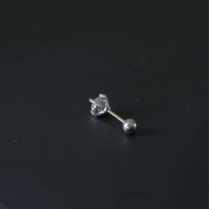 14k 4prong Lab Diamond Piercing