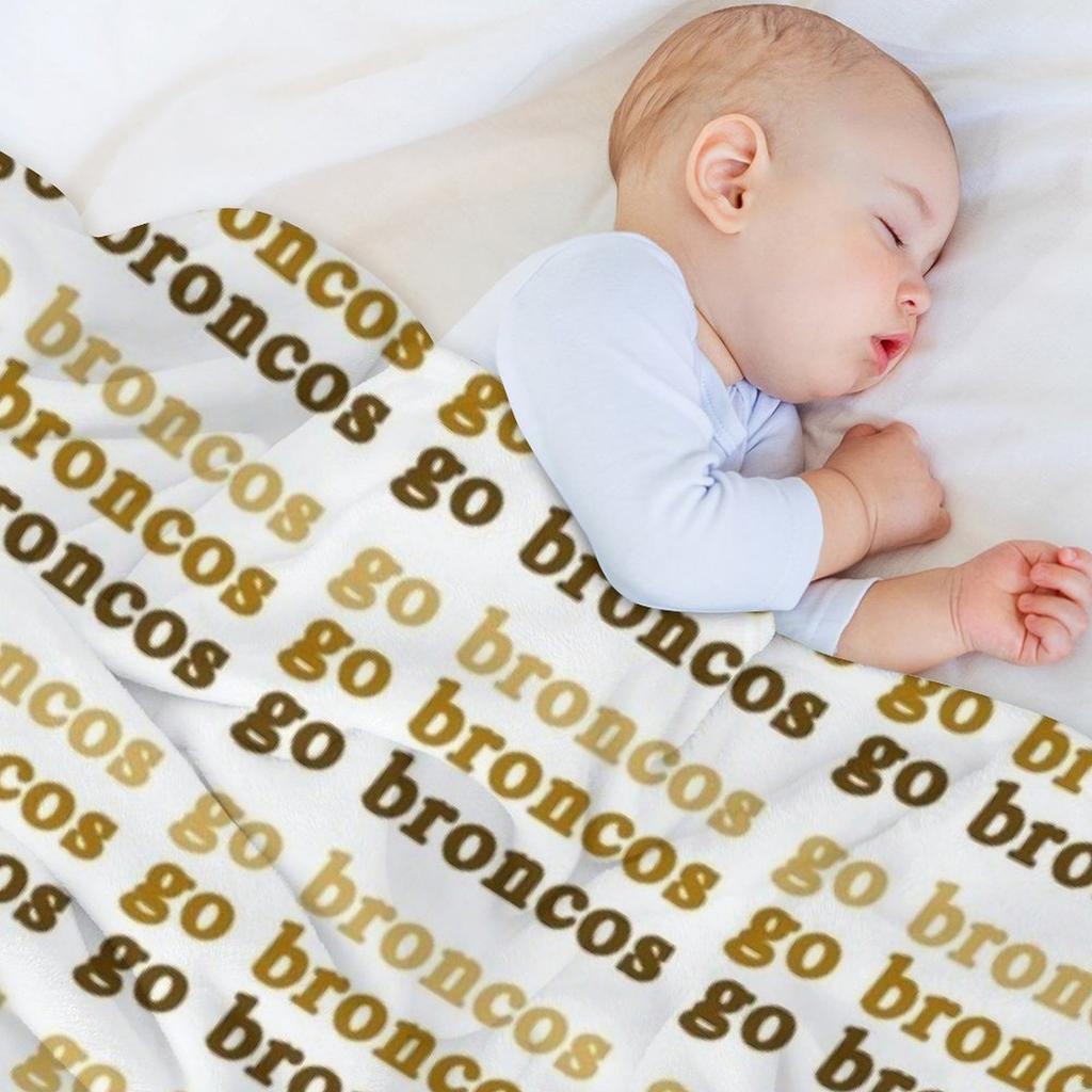 GO BRONCOS // WESTERN MICHIGAN UNIVERSITY Throw Blanket Soft Beds Furrys Luxury St Moving Blankets