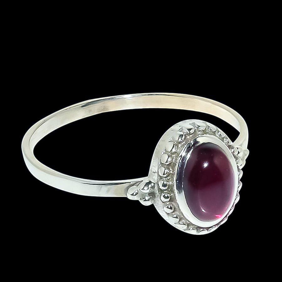 

Подарочное кольцо ручной работы из чистого серебра 925 пробы с натуральным гранатом, размер 8 J7Y08