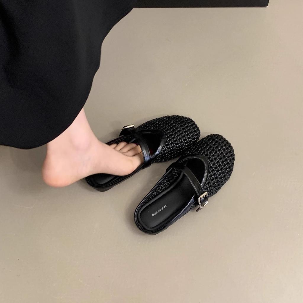 Flat bottom soft bottom bag head slippers women's outer wear 2025 summer new one-word belt Mary Jane woven hollow lazy shoes