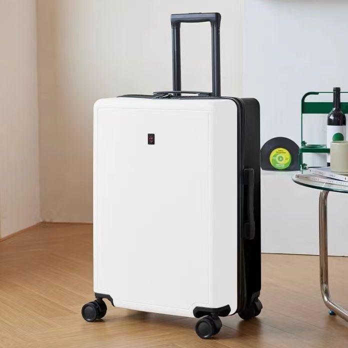 Durable Silent Universal Wheeled Carry-On Suitcase for Men, Women, and Students