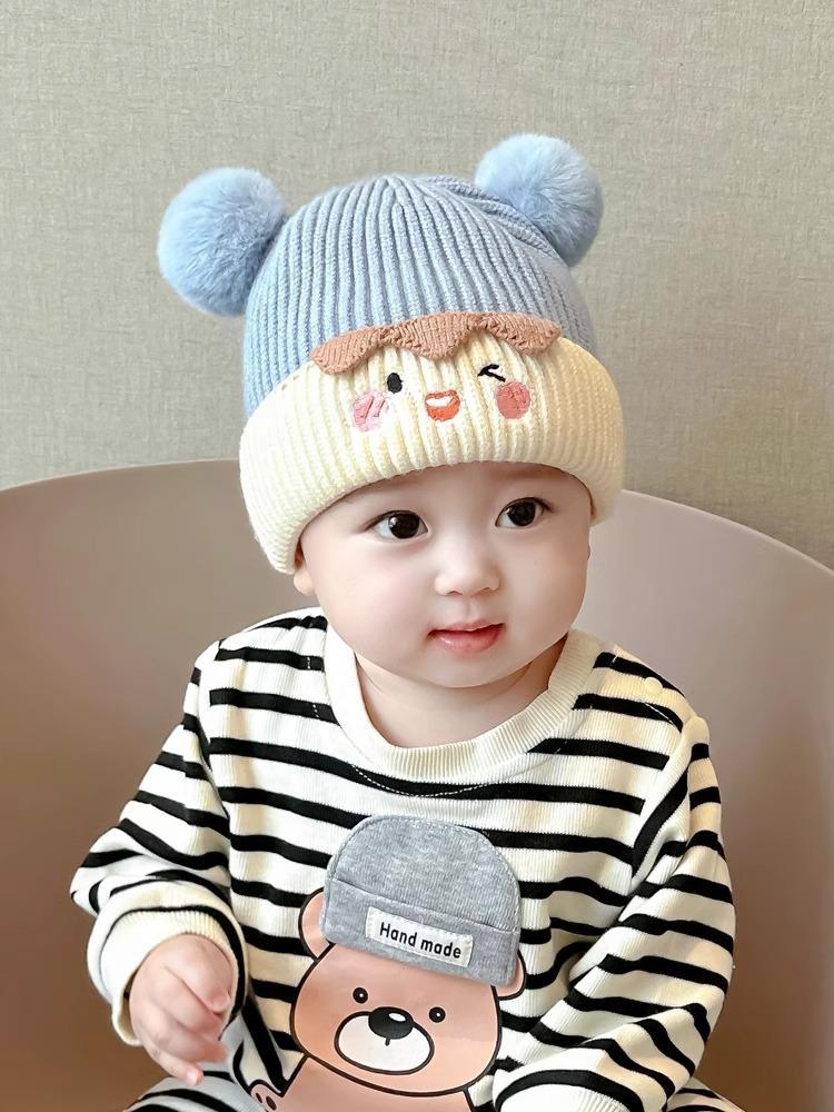 Autumn and Winter Baby Hat Hairball Pullover Hat Cute Infant Knitted Wool Thickened Ear Protectors Men and Women Super Cute