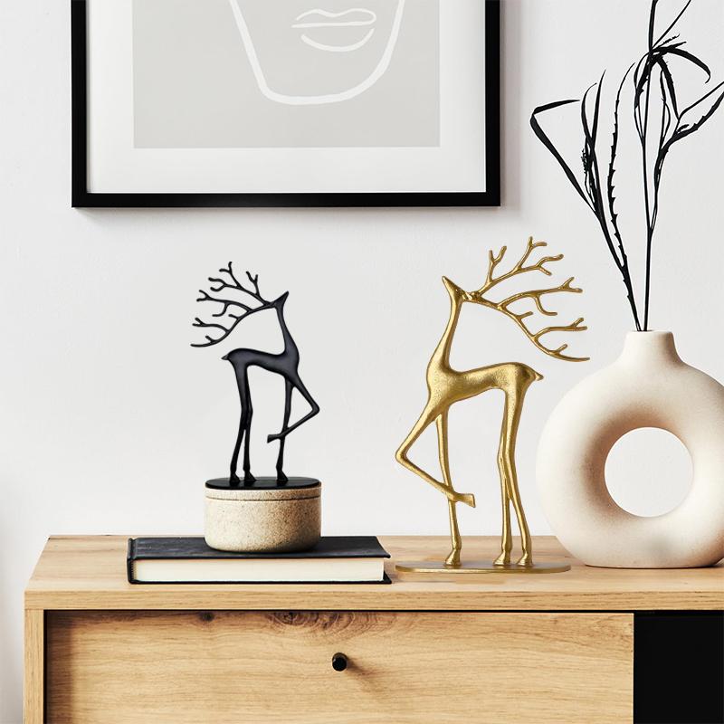 Reindeer Christmas Decor, Resin Reindeer Figurines, Modern Minimalist Xmas Sculpture, Elegant Indoor Holiday Decor