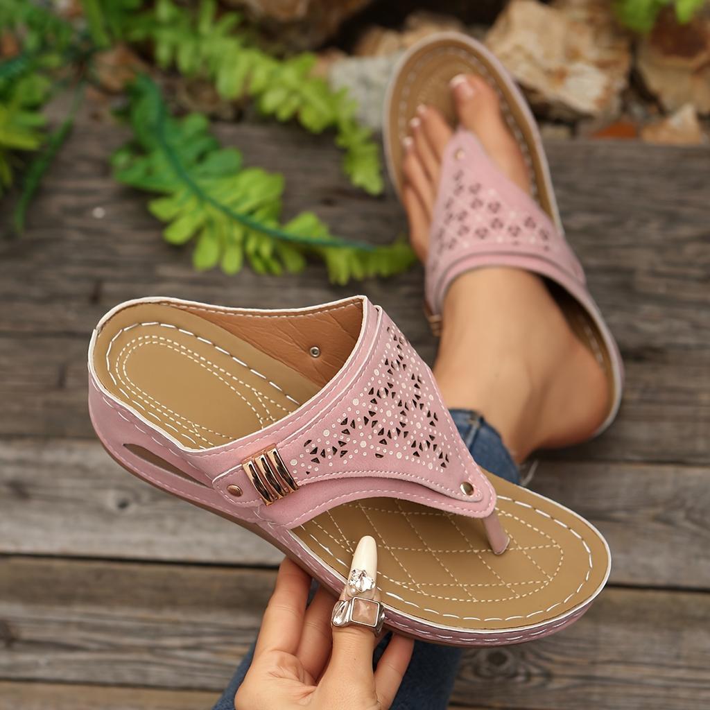 Elegant Women's Slide Sandals Comfortable Mid-Heel Round Toe Design, Easy Slip-On Casual Shoes
