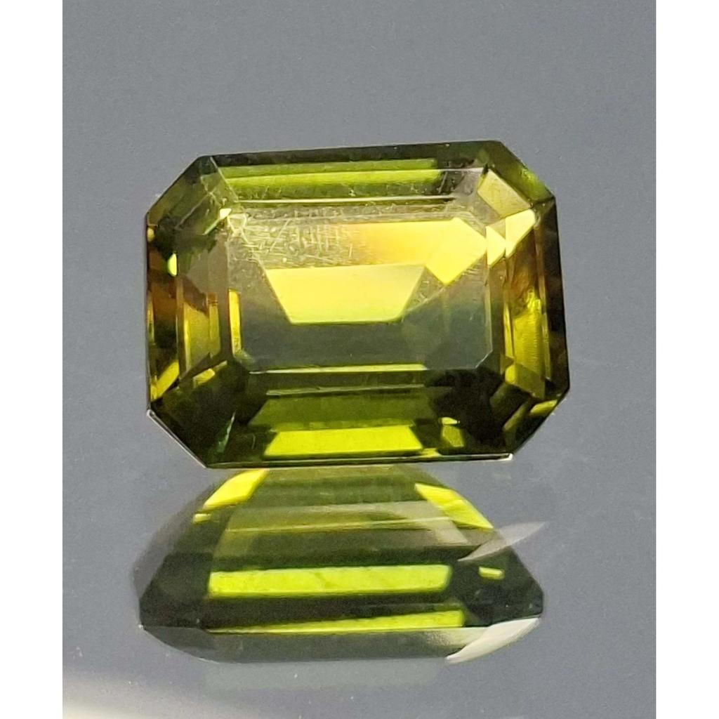 Natural Bi-Color Tourmaline 9-11 Ct Emerald Cut Stunning Loose Gemstone