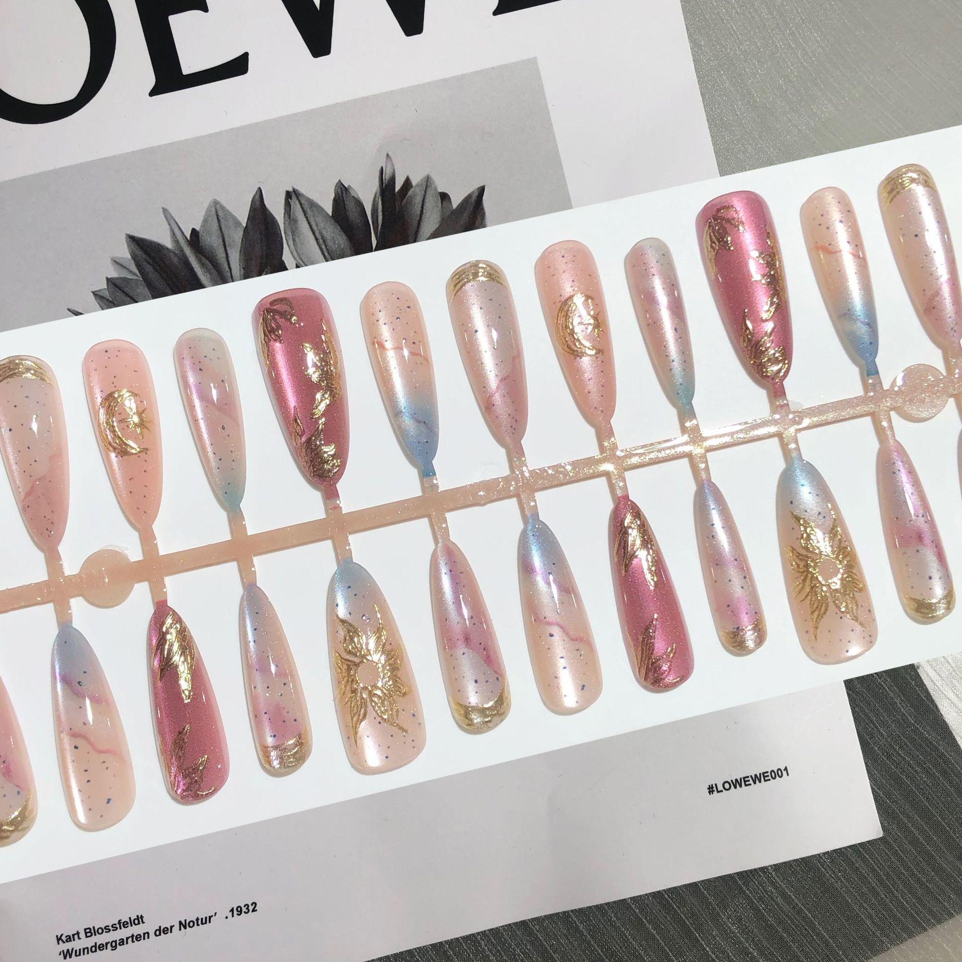 

Западное побережье Бог Солнца Омбре Кошачий глаз Позолоченная Роскошь Миндаль Наклейки для Нейл-арта YM461-S West Coast [All S Size]