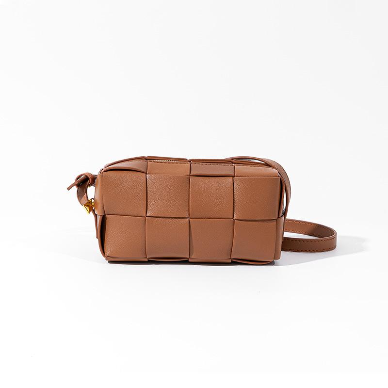 Bolso versátil de cuero para mujer, bolso cuadrado pequeño tejido a cuadros, bolso bandolera 2025 nuevo, bolso de hombro tejido de alta gama