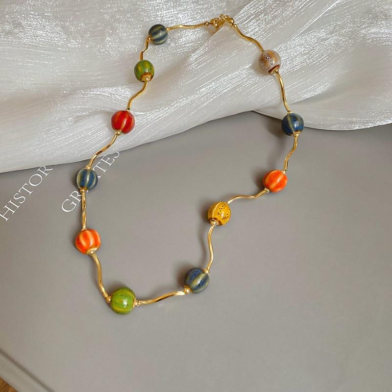Irregular Color Ceramic Beaded Necklace Retro Sweet Small Fresh Clavicle Chain Niche Premium Sense Necklace Wholesale