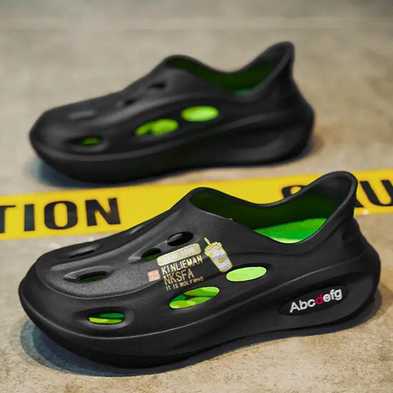 New Men's Shoes Hollow Sports Sandals Summer Soft Bottom Beach Slippers Non-slip Breathable Outdoor Hole Shoes for Men