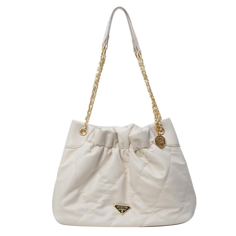 Xiaoxiangfeng Diamond-shaped Chain Bucket Bag, Trendy and Fashionable Tote Bag, Large-capacity Underarm Bag