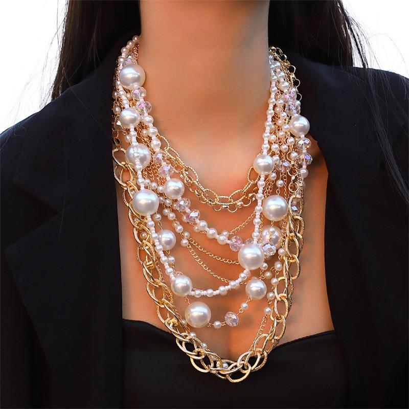 Geometric Long Chain Necklace For Women With Metal Pendant And Trendy Style