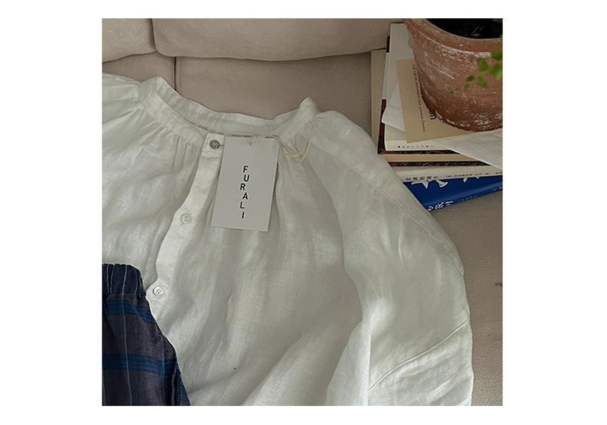Spring/Summer 2026 Artistic Loose-Fit Plus Size Women's Linen Shirt with Pleated Stand Collar and Long Sleeves