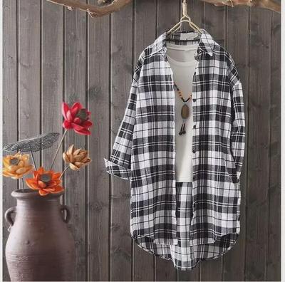 Women's Loose Fit Long Sleeve Plaid Shirt - Sun Protection, Mid-Length, Plus Size, Black/White, Spring/Autumn Design