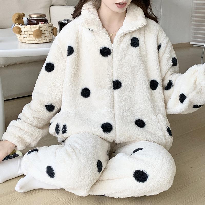 Women's Warm Flannel Polka Dot Pajamas: Long-Sleeved Zipper Set for Home and Out