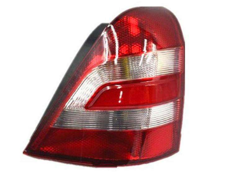 

Задний фонарь и фонарь заднего хода в сборе для Chery Qiyun 3 - Бесплатная доставка Set of Wiring Harness