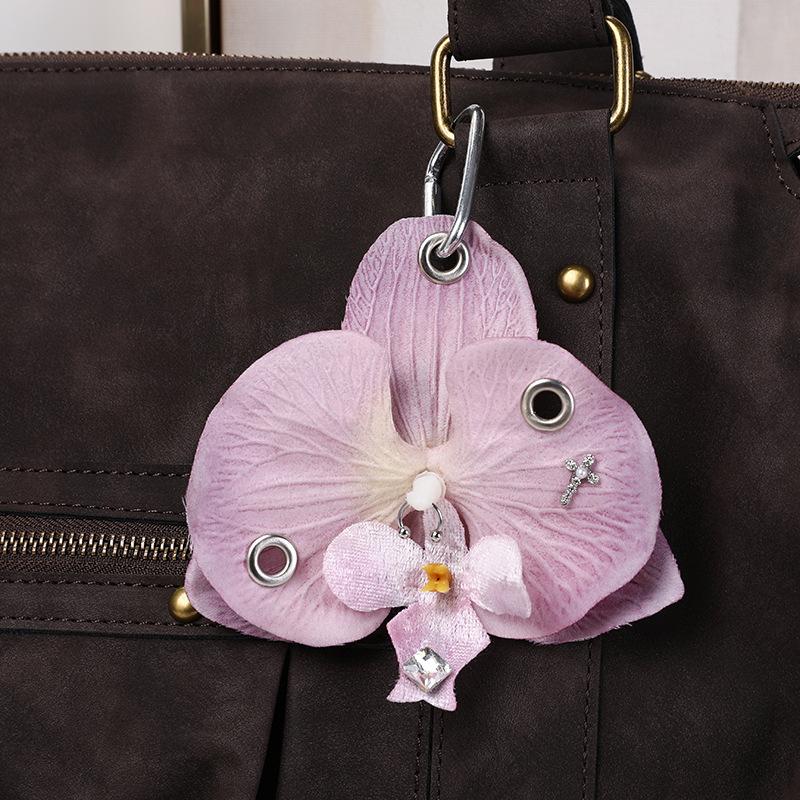 Sweet Creative Phalaenopsis Orchid Keychain Exquisite Simulation Flower Pendant Key Ring Handbag Hangings Decoration Gifts