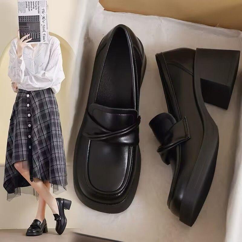 Small leather shoes women's new spring and autumn monsoon black work with skirt high heel thick sole