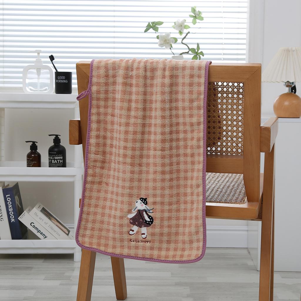 Autumn Winter Thickened Coral Fleece Quick-Dry Towels with Animal Embroidery Polka Dot Soft Bath Towels Set, Thanksgiving Gift Towels, Wash Cloths