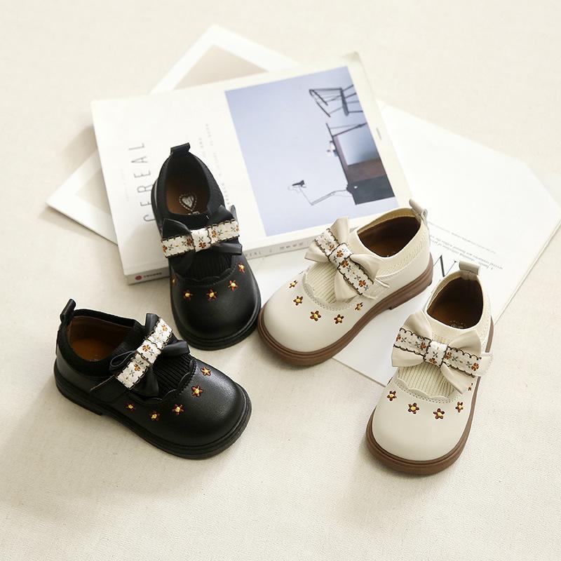 New Autumn and Winter Girls Bow Comfortable and Fashionable Soft-soled Leather Shoes