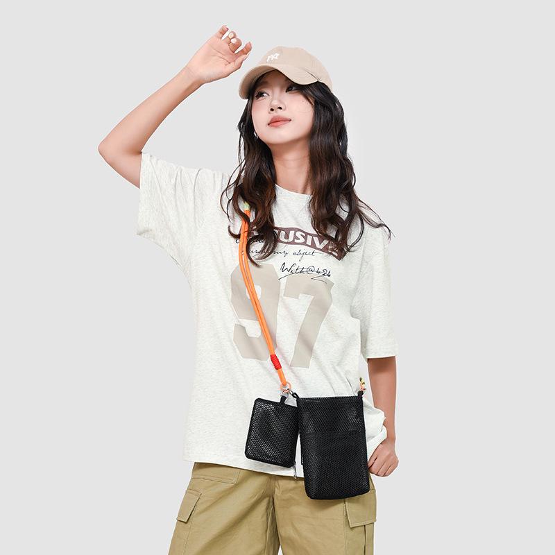 Niche hollow bag women's summer new fashion messenger bag high-end sense child and mother mobile phone bag