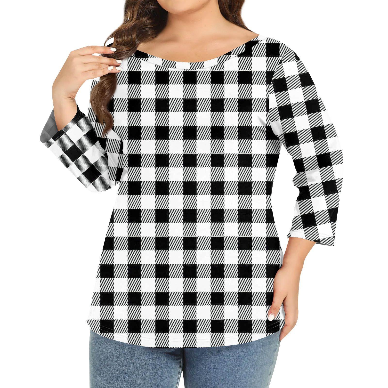 

Женский однотонный топ больших размеров с круглым вырезом и рукавами 3/4 XXL чёрный