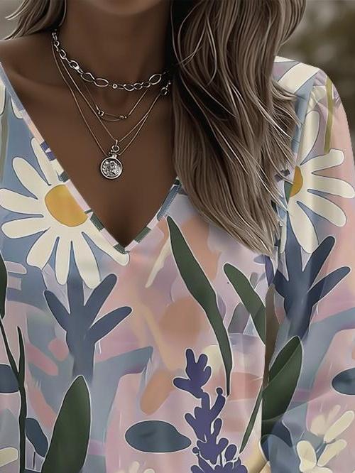 New V-neck floral print shirt, a vintage and sweet style that exudes a youthful vibe. Suitable for both daily commutes and casual outings.