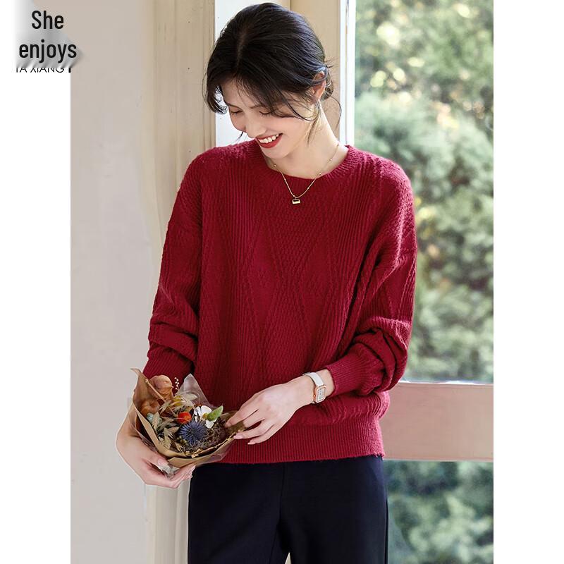

Women s Retro Red Cable Knit Sweater L