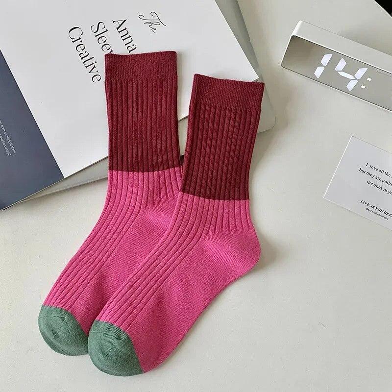 Vintage Women Socks Korean Fashion Harajuku Streetwear Sports Socks Women Casual Striped Plaid Cotton Knitting Elastic Long Sock