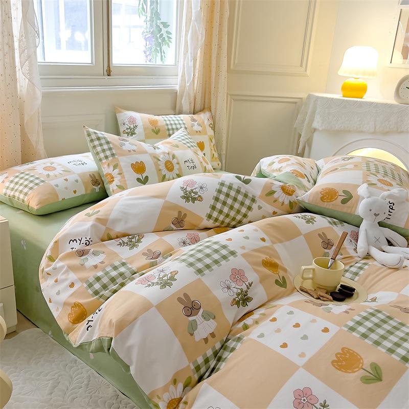 Bedding Four-piece Set, Cotton Pure Cotton Floral Quilt Cover, Bed Sheet Dormitory Three-piece Set