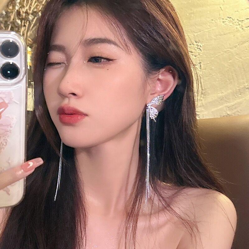 Super Feenstil Metall Plissee High-End Quasten Kette Schmetterlingsflügel Ohrringe Elfen Stecker Ohrringe Langer Stil