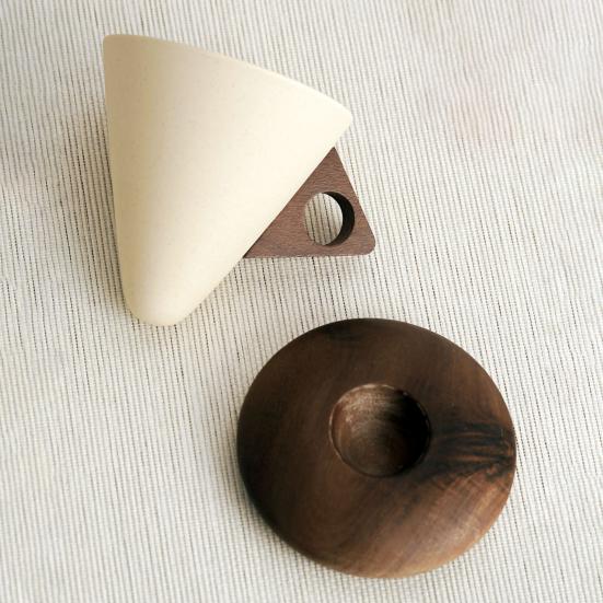 Cone Coffee Cup & Saucer Set Mid-Century Modern Cone Mug with Wooden Handle Handcrafted Ceramic Latte Mug Home Cafe Decor Gift for Coffee Lovers